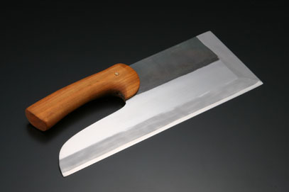 左藤蔵 そば切包丁 黒打ち(半磨き) 木柄 300mm